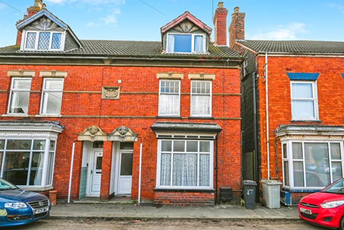 5 Bedroom Semi-Detached House For Sale In Ashby Road, Spilsby, PE23