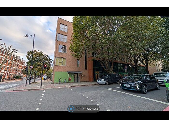 2 Bedroom Flat To Rent In Plender Street, London, NW1