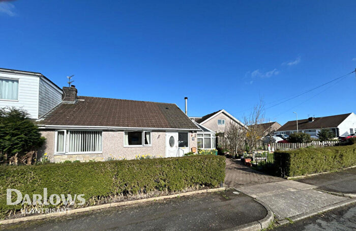 2 Bedroom Semi-Detached Bungalow For Sale In Heol Clwyddau, Pontypridd, CF38