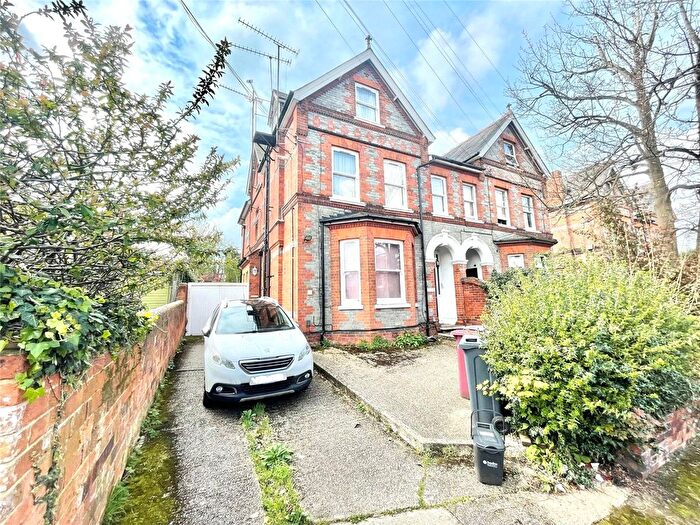 1 Bedroom Studio To Rent In Brunswick Hill, Reading, Berkshire, RG1