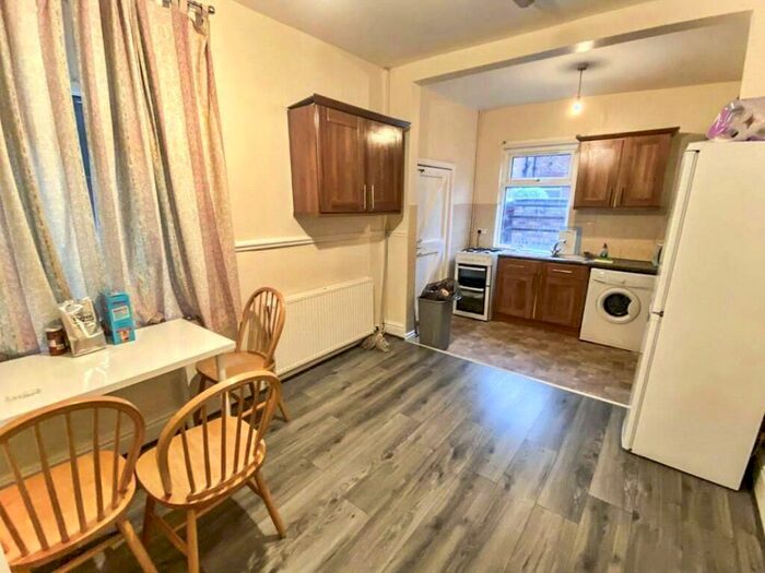 4 Bedroom Terraced House To Rent In Filey Road, Fallowfield, M14
