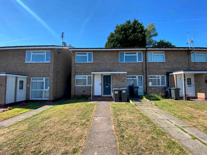 2 Bedroom Maisonette To Rent In Langham Close, Sheldon, Birmingham, B26