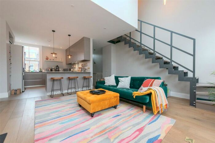 2 Bedroom Apartment To Rent In Burns Road, London, NW10