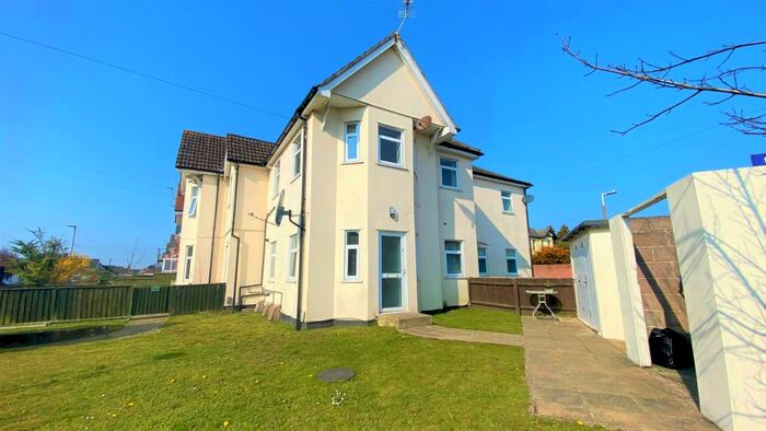 1 Bedroom Ground Flat To Rent In Alexandra Road, Parkstone, BH14