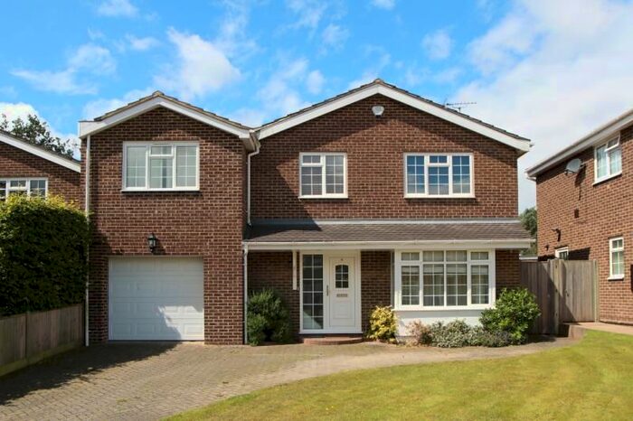 4 Bedroom Detached House To Rent In Tiltwood Drive, Crawley Down, Crawley, West Sussex, RH10