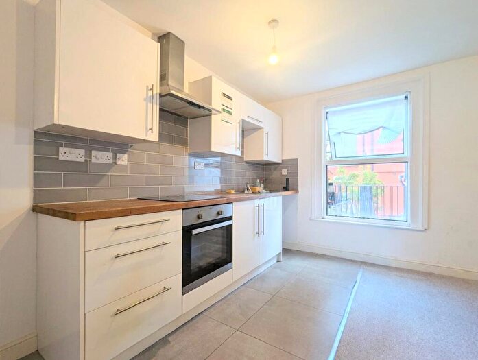 1 Bedroom Apartment To Rent In Coronation Road, Southville, Bristol, BS3