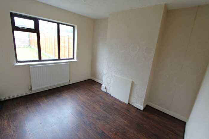 3 Bedroom End Of Terrace House To Rent In Baltimore Road, Great Barr, Birmingham, B42