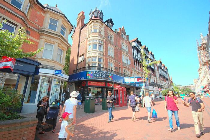 2 Bedroom Flat To Rent In Dalkeith Steps, Bournemouth, BH1