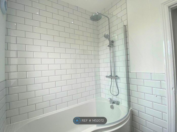 2 Bedroom Flat To Rent In Oxford Road, Bootle, L20