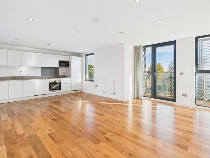 2 Bedroom Flat For Sale In Optimal House, Gerrards Cross, Buckinghamshire, SL9