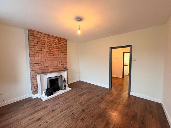 2 Bedroom Property To Rent In St. Davids Terrace, Saltney Ferry, Chester, CH4