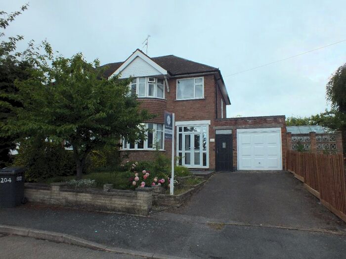 3 Bedroom Semi-Detached House To Rent In Wintersdale Road, Off Uppingham Road, Leicester, LE5