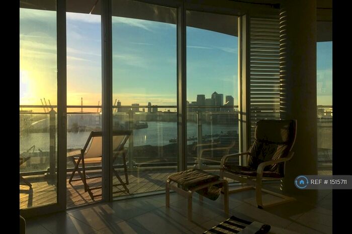2 Bedroom Flat To Rent In Tidal Basin Road, London, E16