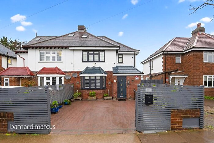 5 Bedroom Semi Detached House For Sale In Clarence Avenue, New Malden, KT3