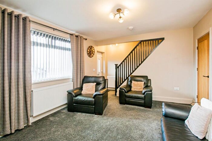 2 Bedroom Terraced House For Sale In Park Lane, Halifax, HX3