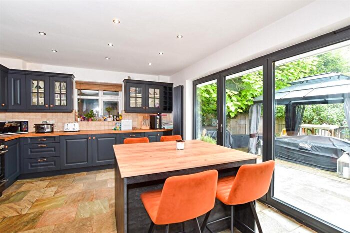 4 Bedroom Detached House For Sale In The Quarries, Boughton Monchelsea, Maidstone, Kent, ME17