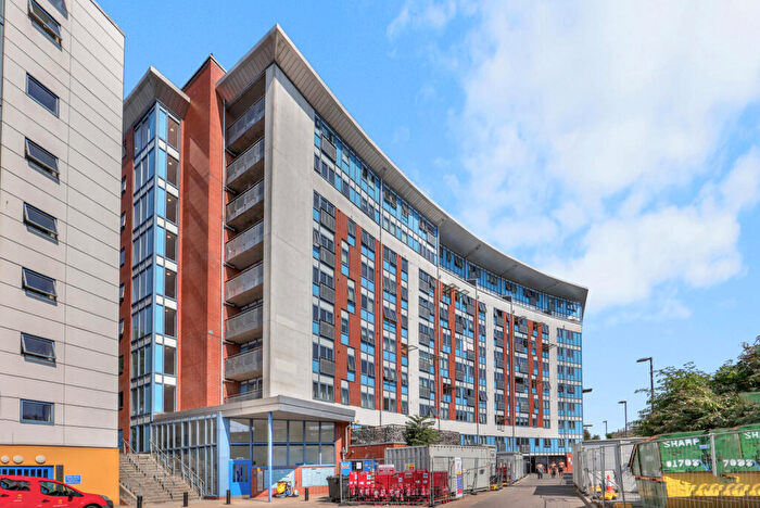 1 Bedroom Apartment For Sale In Leamore Court, Meath Crescent, London, E2