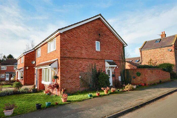 2 Bedroom Semi-Detached House For Sale In Drovers Court, Easingwold, York, YO61
