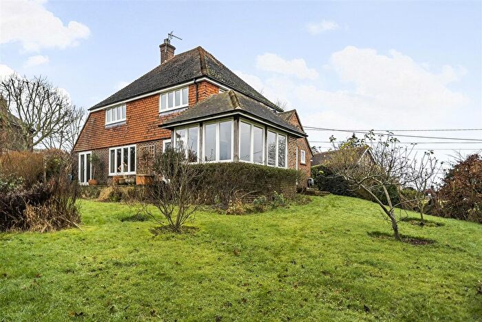 3 Bedroom Detached House To Rent In Leggs Lane, Heyshott, Nr Midhurst, GU29