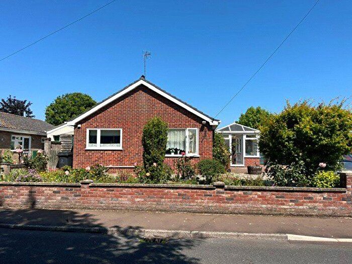 2 Bedroom Bungalow For Sale In Dunnetts Close, Ashill, Thetford, Norfolk, IP25