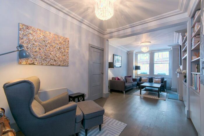 5 Bedroom Property To Rent In Kingwood Road, Munster Village, London, SW6