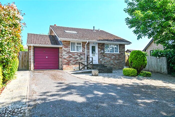 2 Bedroom Bungalow For Sale In Daneswood Road, New Milton, Hampshire, BH25
