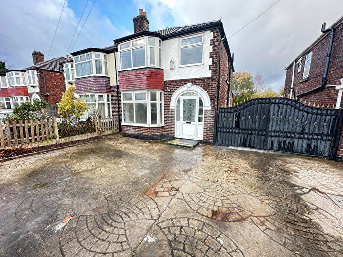 3 Bedroom Semi Detached House To Rent In Mauldeth Road West, Chorlton Cum Hardy, Manchester, M21