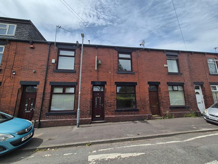 2 Bedroom Terraced House To Rent In Vivian Street, Rochdale, OL11