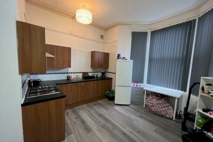 1 Bedroom Flat To Rent In Richmond Road - Cardiff, CF24