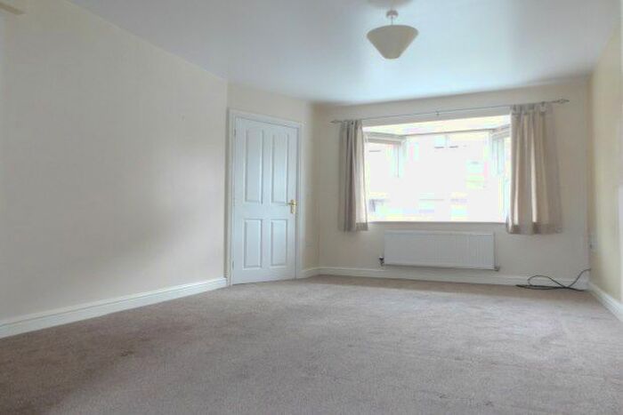 4 Bedroom Property To Rent In Bennet Drive, Nottingham, NG17