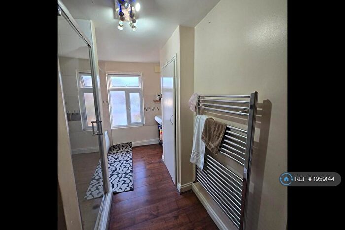 3 Bedroom Semi-Detached House To Rent In Douglas Road, Hornchurch, RM11