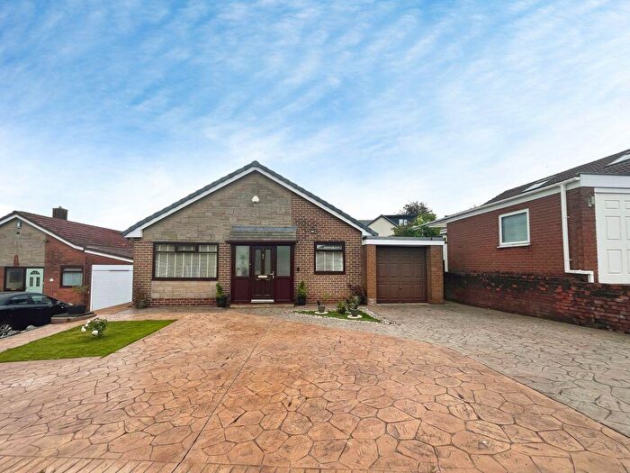 3 Bedroom Detached Bungalow For Sale In Kinross Drive, Ladybridge, BL3
