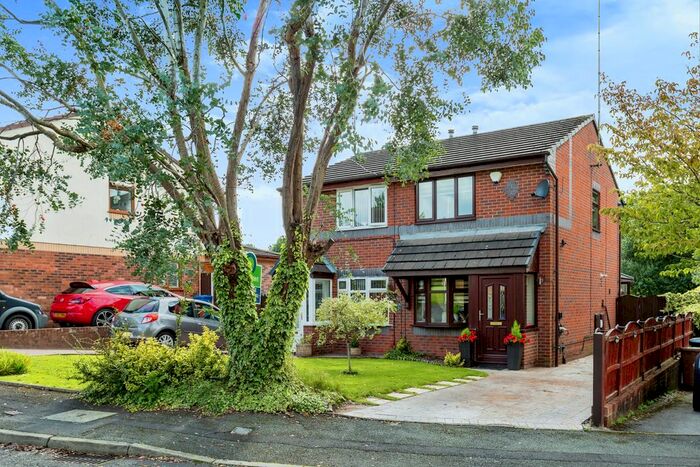 2 Bedroom Semi-Detached House For Sale In Hembury Close, Middleton, Manchester, Greater Manchester, M24