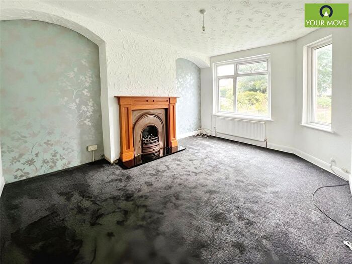 2 Bedroom Flat To Rent In Highfield Gardens, Bognor Regis, West Sussex, PO22