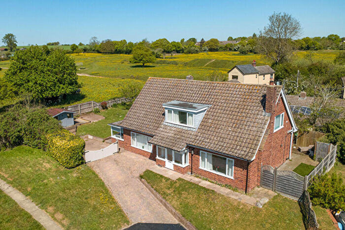 3 Bedroom Chalet For Sale In Clare, Sudbury, Suffolk, CO10