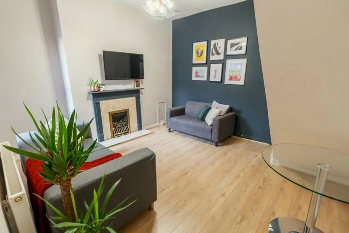 4 Bedroom House To Rent In Molyneux Road, L6