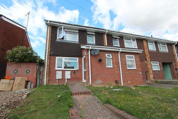 3 Bedroom House To Rent In Glebe Lane, Sittingbourne, Kent, ME10