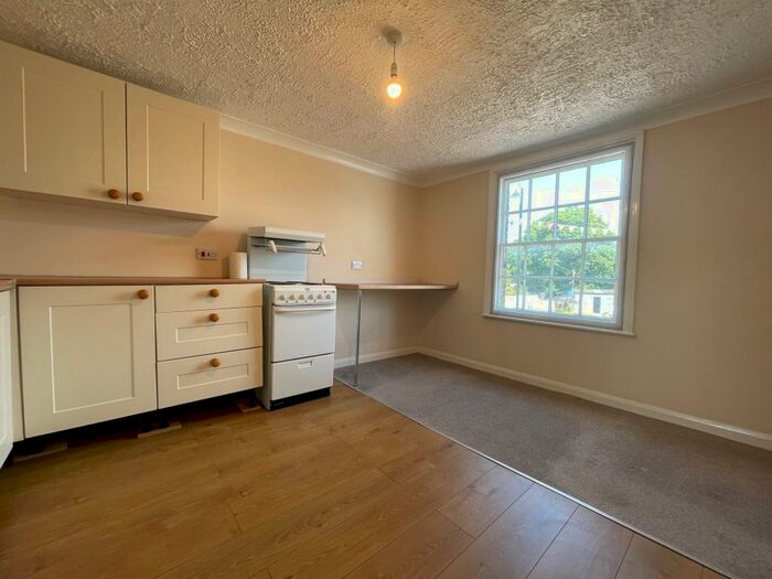 1 Bedroom Property To Rent In High Street, Chatteris, PE16
