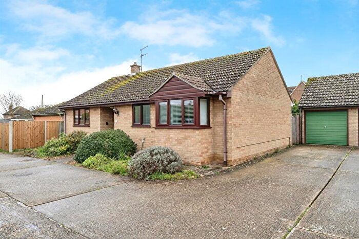 3 Bedroom Detached Bungalow For Sale In Fordham Road, Soham, Ely, CB7