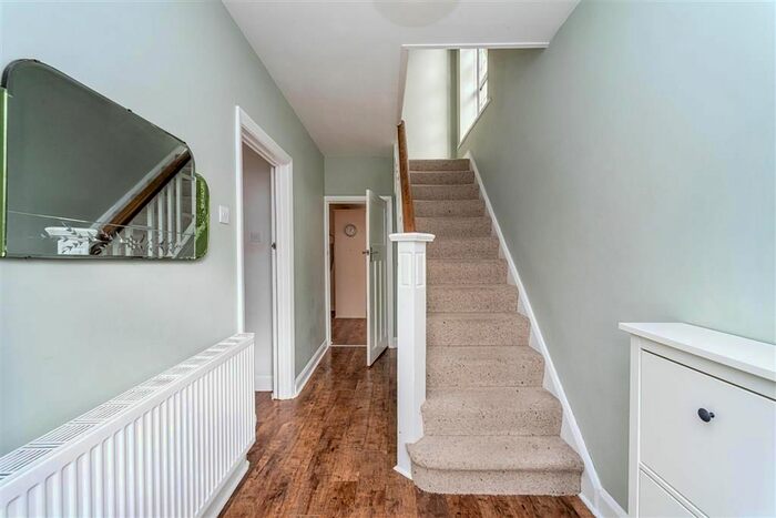 3 Bedroom Property To Rent In Lon Towy, Cockett, Swansea, SA2