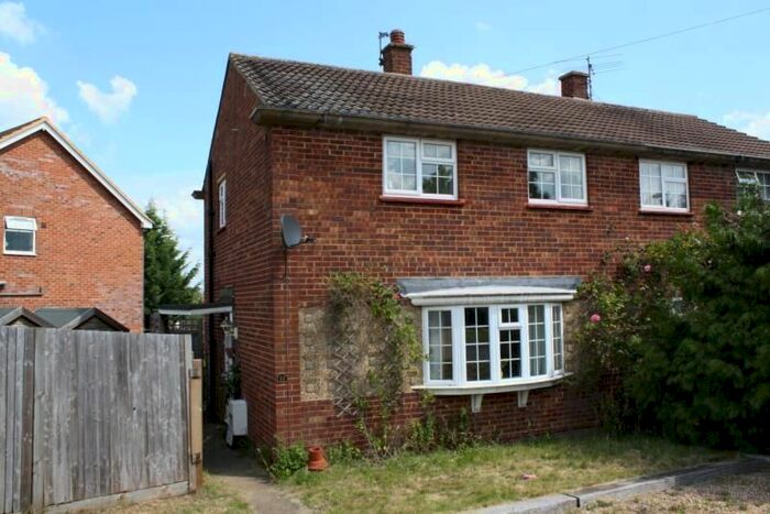 3 Bedroom Semi-Detached House To Rent In Homestall, Guildford, Surrey, GU2