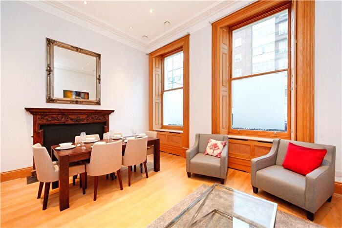 3 Bedroom Flat To Rent In Lancaster Gate, London, W2