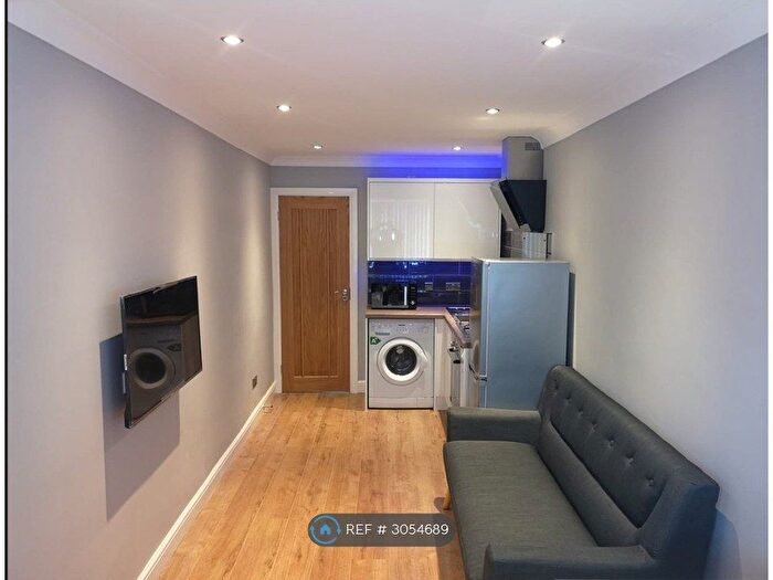 1 Bedroom Studio To Rent In Denvale Walk, Woking, GU21