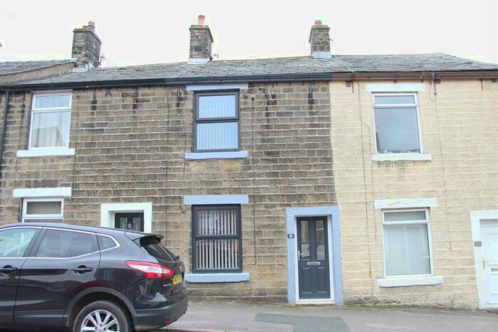 2 Bedroom Terraced House To Rent In Brosscroft, Hadfield, Glossop, SK13