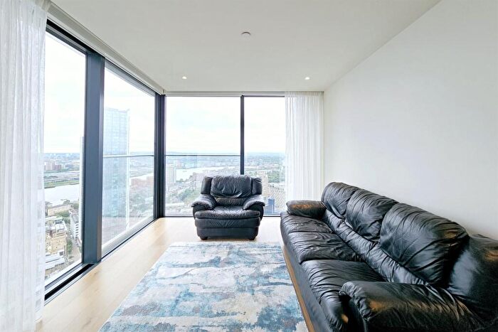 2 Bedroom Flat To Rent In Hampton Tower, E14