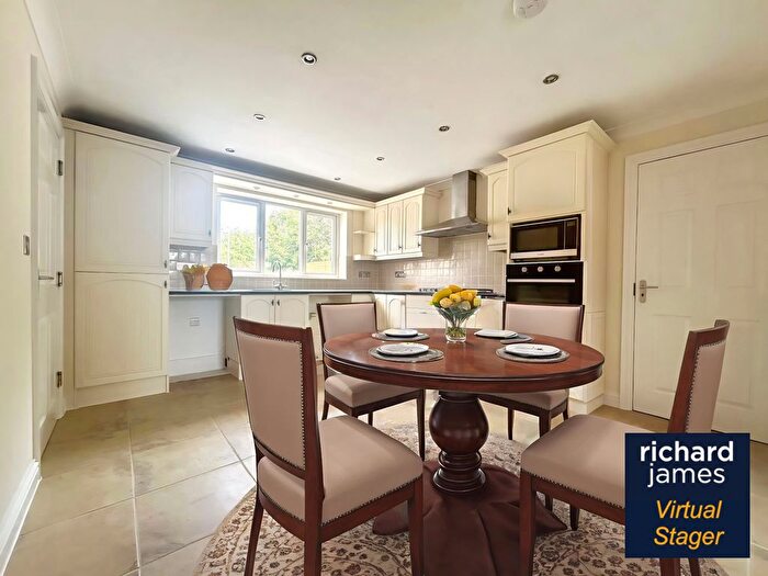 5 Bedroom Detached House For Sale In Bowlers Green, Martens Road, Swindon, SN6