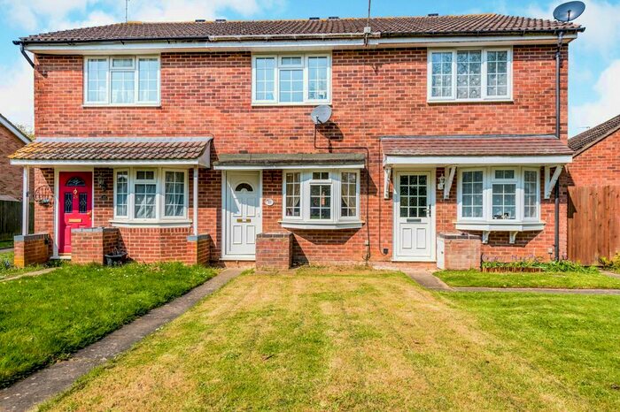 2 Bedroom Terraced House To Rent In Linden Village, Buckingham, MK18