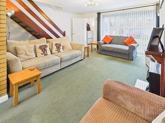 3 Bedroom End Of Terrace House For Sale In Cedar Close, Bulwark, Chepstow, Monmouthshire, NP16