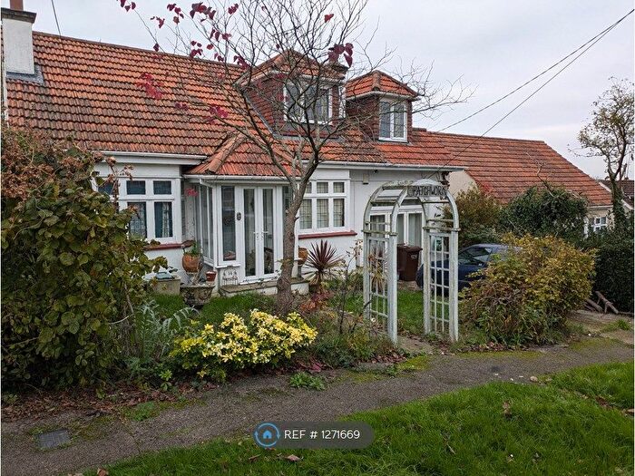 3 Bedroom Detached House To Rent In Highcliff Road, Benfleet, SS7
