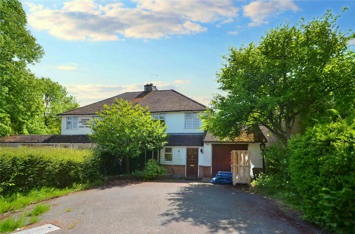 3 Bedroom Semi-Detached House To Rent In South Avenue, Farnham, Surrey, GU9